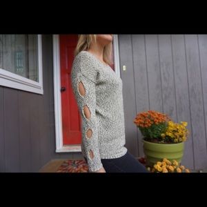 Key Hole Sweater